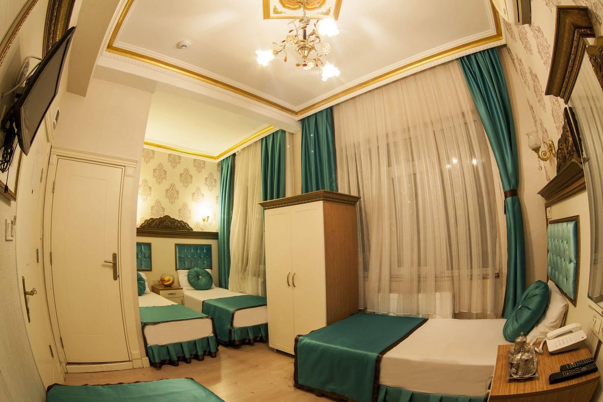 Grand Hurriyet Hotel Istanboel Buitenkant foto
